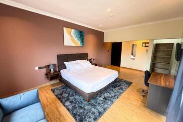 בית מלון כפרי Nouveau Accra