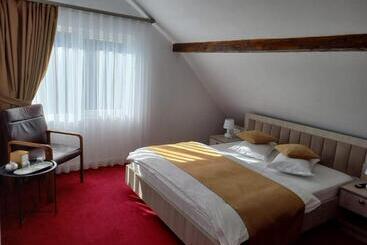 پانسیون Casa Bobu Arieseni