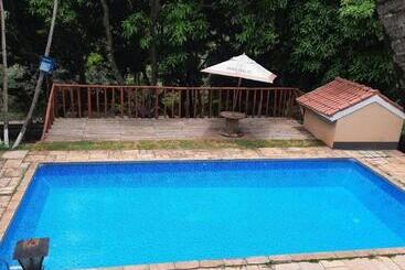 Pension (Hôtel basse catégorie) Chácara Casa Da Sogra