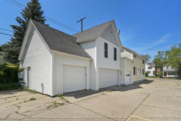 Lägenhetshotell The Grand Inn   108