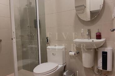 Apart Hotel At Five Sierra