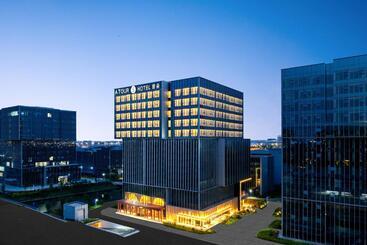 Atour Hotel Shanghai Lingang Wanda Plaza
