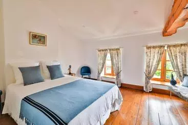 Nocleg ze śniadaniem Le Logis De Roissac
