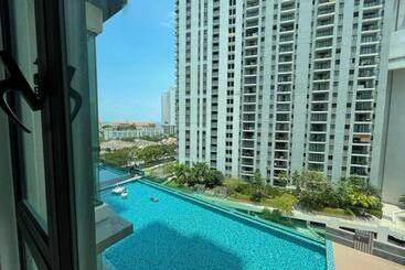 Lägenhetshotell Jazz Suites Pool View With Bathtub   1001