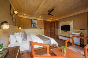 Hotel 2 Bedroom I Kufri Home I By Exotic Stays