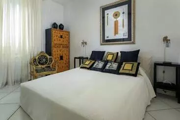 Pensione Albergo Moderno Con Bella Piscina