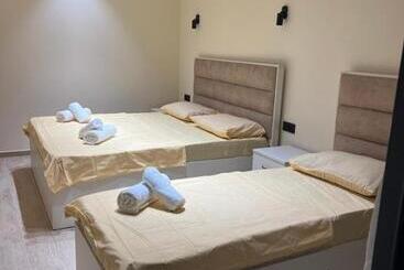 Pensió Stasi Apartments