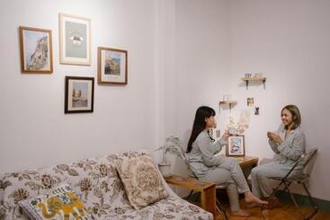 Ta Kaew Hostel ตาแก้ว โฮสเทล