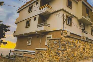 هتل آپارتمان Villa Appart Aftis Jijel