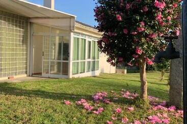 Bed and Breakfast A Casa De Abelleira Ponteareas