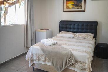 Hostel Pousada Recanto Do Sabiá