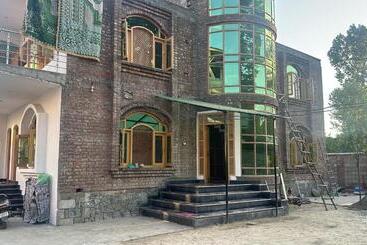 ペンション Serene Stay Guest House