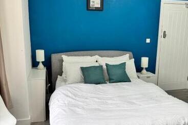 Pensione Stay In Ashford, Heathrow