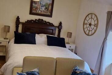 Aparthotel The Nu Place Suite