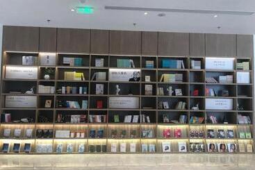 Hanting Premium Hotel Shenyang Taiyuan Street Metro Station