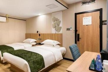 Hotel Greentree Inn Express Fujian Ningde Ningchuan Road Qinghua Building