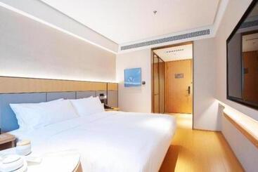 Ji Hotel Jinzhou Yunfei Bridge