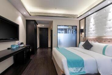 Xana Hotelle Zhongshan Fuhua Road