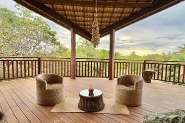 پانسیون Casa Wayra