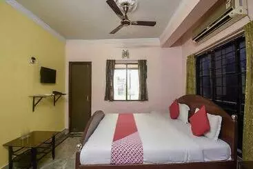 Hotel O Chaudhary