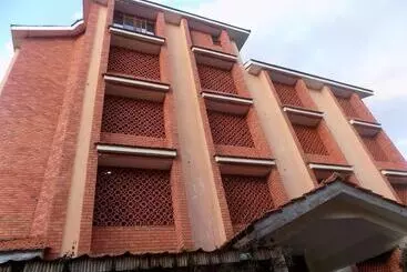 Kayegi Hotel Mbale