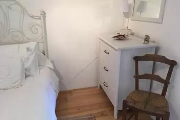 B&b At No3