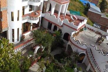 هتل Hostal Piedra Andina