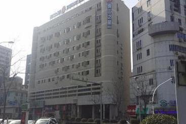 Hotel Jinjiang Inn Select Ningbo Tianyi Plaza Kaiming Street