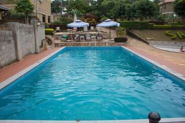 استراحتگاه Santa Maria Hotel Entebbe