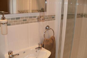 Bed and Breakfast Chiverton House Guest Accommodation