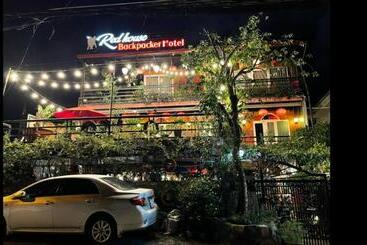 Hotel Redhouse Dalat