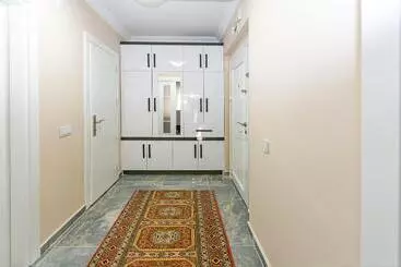 Paradise Town Villa Legend