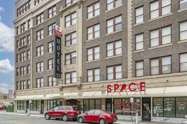 Best Western Premier Historic Travelers Hotel Alamo/riverwalk