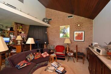 Ann Arbor Bed And Breakfast