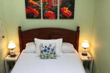 Marl Inn Bed And Breakfast