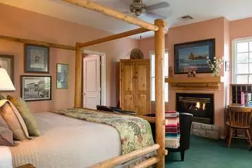 Aamiaismajoitus (B&B) Montford Inn & Cottages