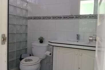 Majatalo Hostal Yamluis