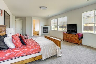 茅舍 Spacious Fairfield Retreat   Near Six Flags!