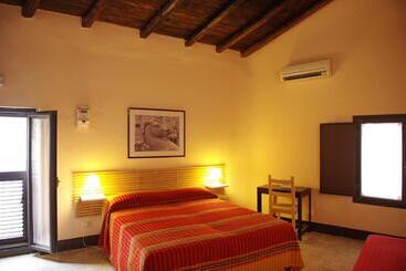 B&b Porta Della Terra