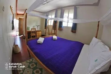 ベッドアンドブレックファースト Kara Tunga Safari Camp