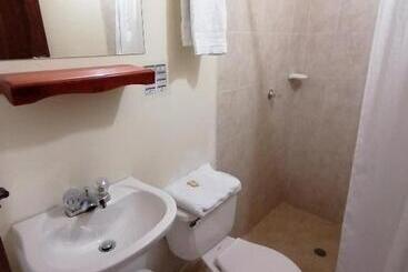 هتل Balcones Del Parque Jardin