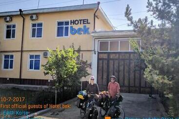 هتل Bek Shahrisabz