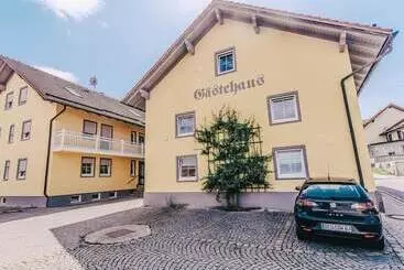 Hotel Gasthof Metzgerei Linsmeier