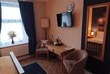 Hotel The Renishaw Rooms