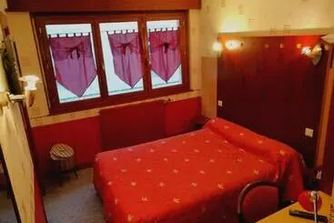 ホテル Le Relais Du Haut Limousin