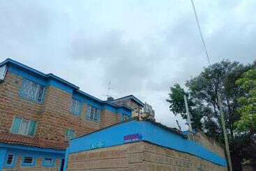 پانسیون Upperhill International Guest House