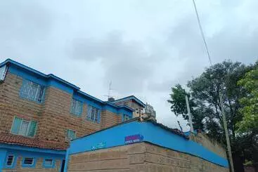 پانسیون Upperhill International Guest House