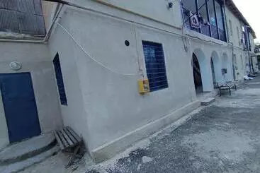 پانسیون Lucky House