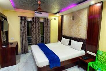 Hotel Arya Palace Puri