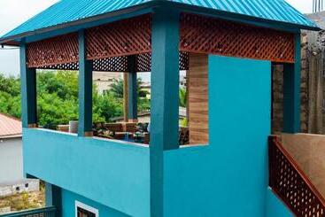 Aparthotel Opheboat Villa And Cuisine Services